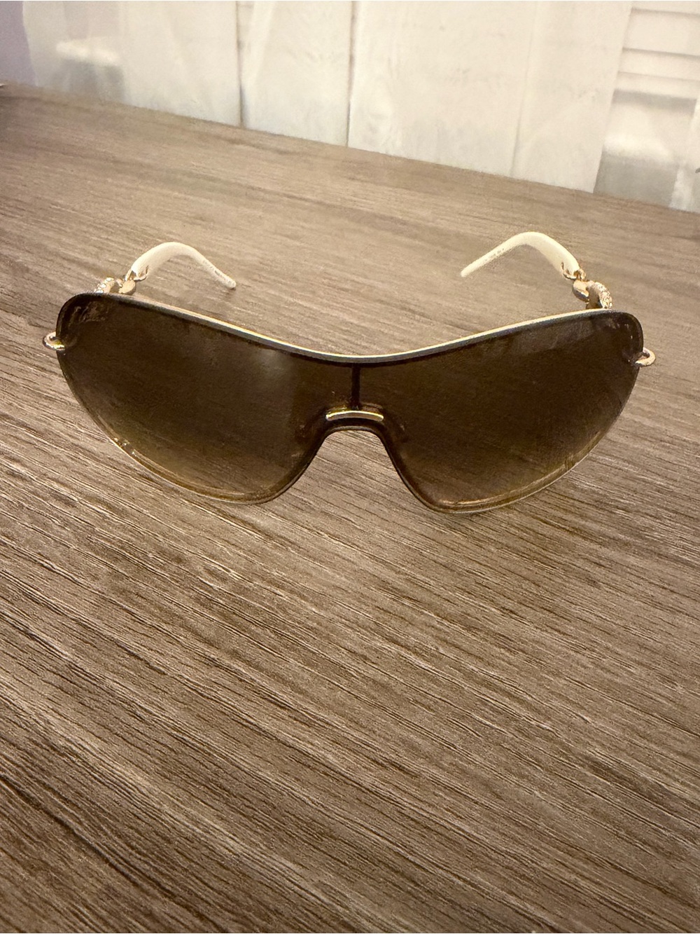 Gucci GG4231/S Crystal Link Shield Sunglasses Brown Gradient